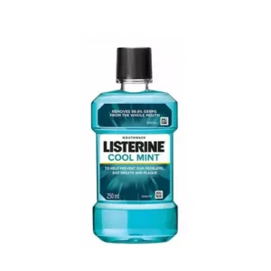 Compact cool mint Listerine for fresh breath.