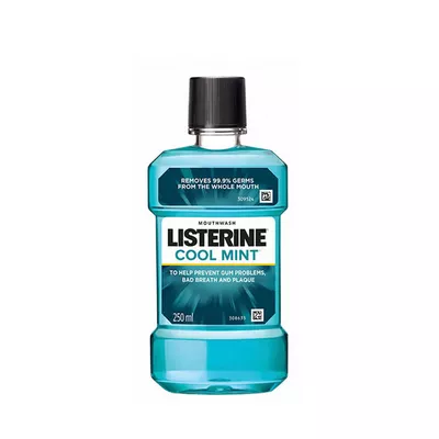 Compact cool mint Listerine for fresh breath.