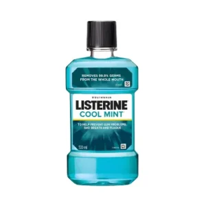 Cool mint Listerine for refreshing oral hygiene.