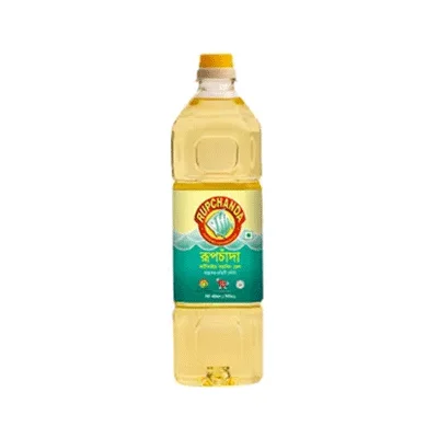 Rupchanda soyabean oil 1L standard pack.